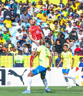 65220-طاهر-محمد-طاهر-خلال-المباراة.jpg