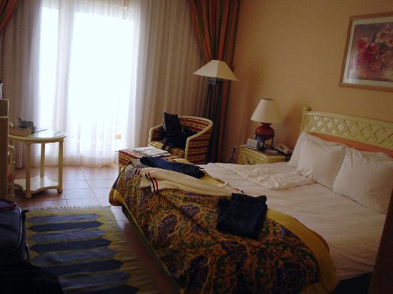 hurghada-marriott-beach.jpg