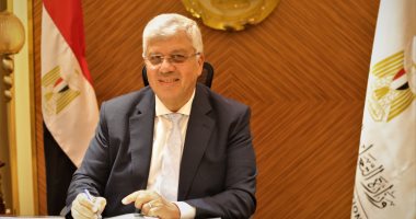وزير التعليم العالى: لا سقف لتمويل مشروعات وابتكارات الطلاب 